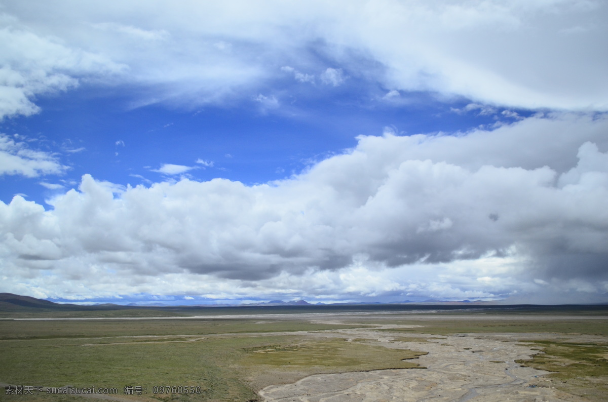 青藏铁路 西藏 拉萨 蔚蓝天空 天空之城 旅游摄影 国内旅游 蓝色