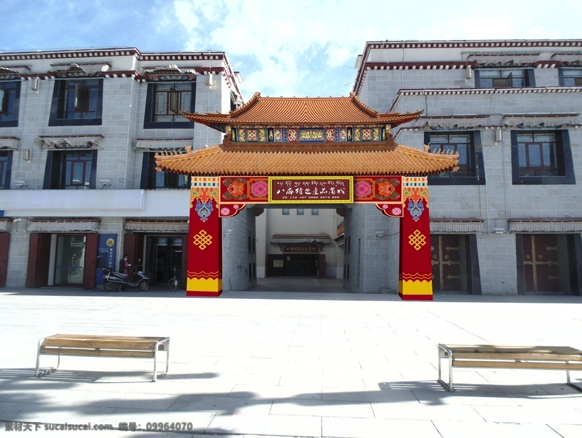 大门效果图 藏式大门 藏式风格 藏式素材 藏式花纹 藏式门 分层 背景素材
