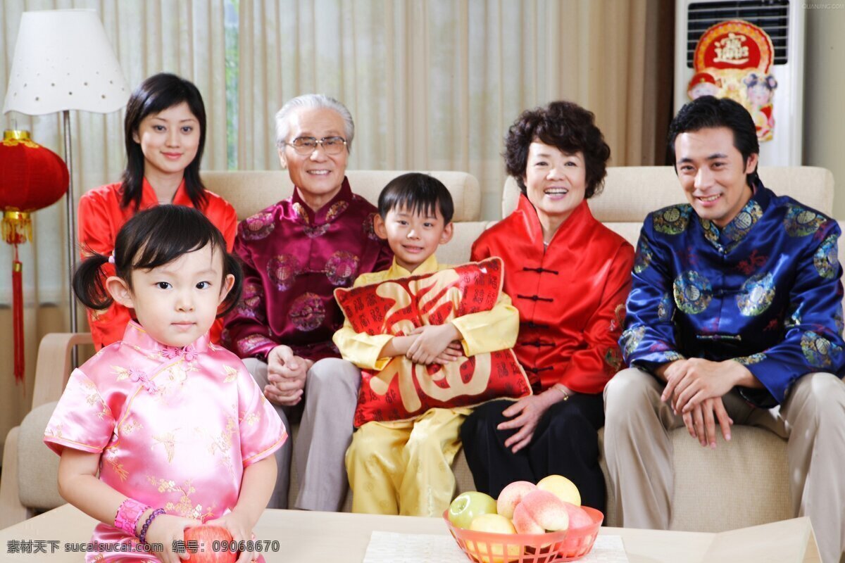 全家福 儿童 小孩 爸爸 妈妈 爷爷 奶奶 合家欢 人物摄影 人物图库