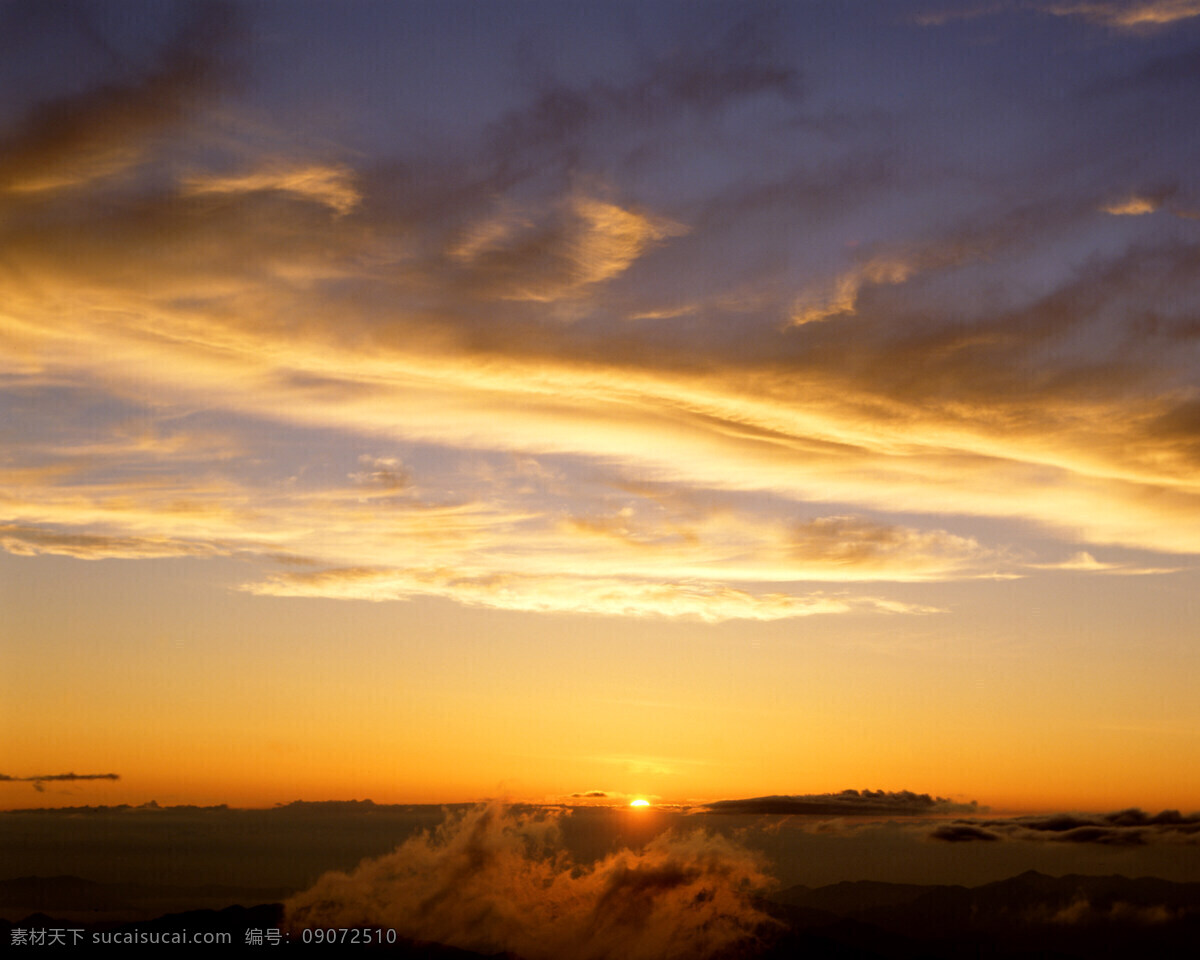 云彩 天空 朝阳 夕阳 朝霞 晚霞 风景 风光 自然风光 自然景观 自然风景 风景高清图片 高清图片 天空图片 风景图片