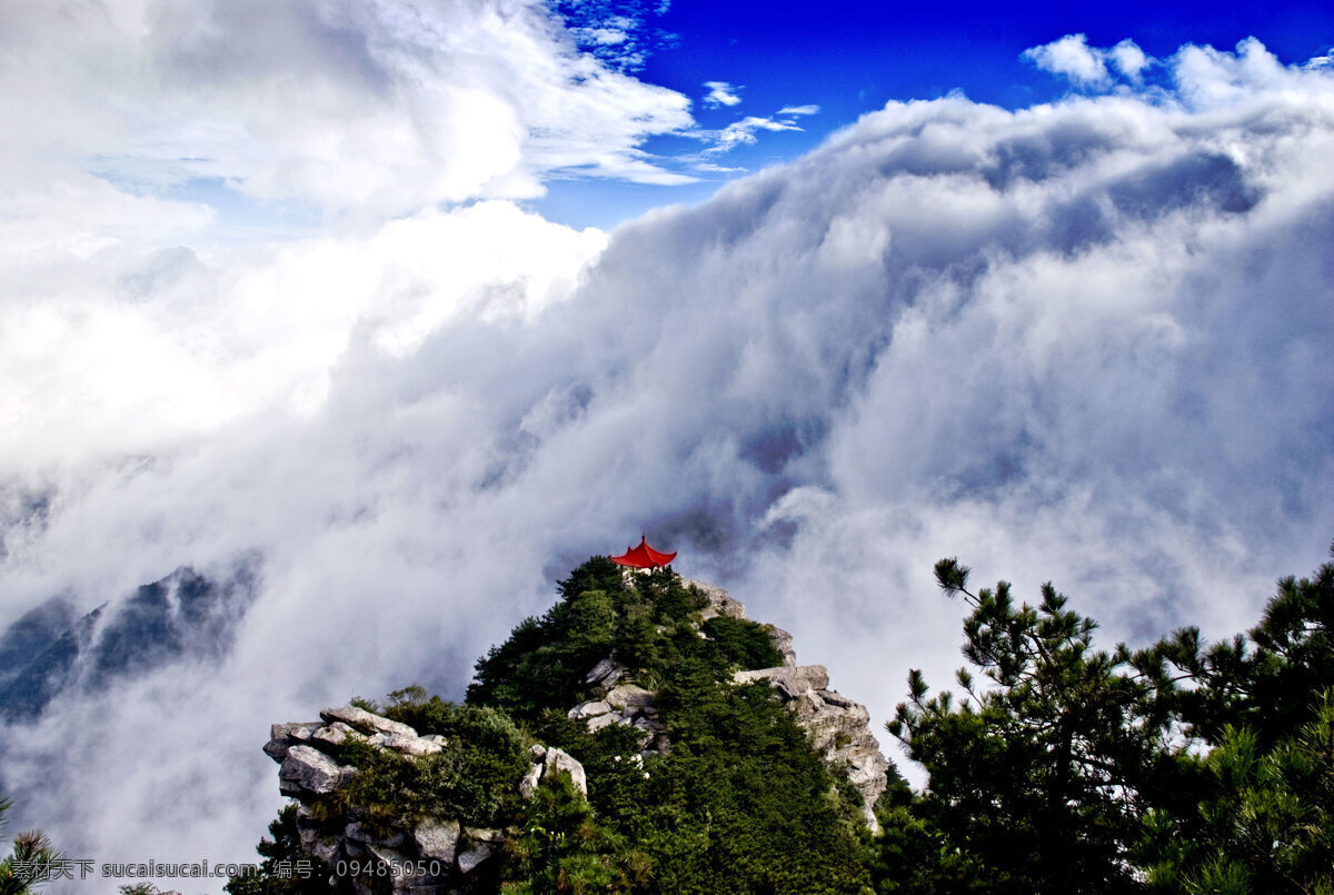 庐山瀑布云 江西 九江 云层 蓝天 白云 山峦 山水风景 自然景观