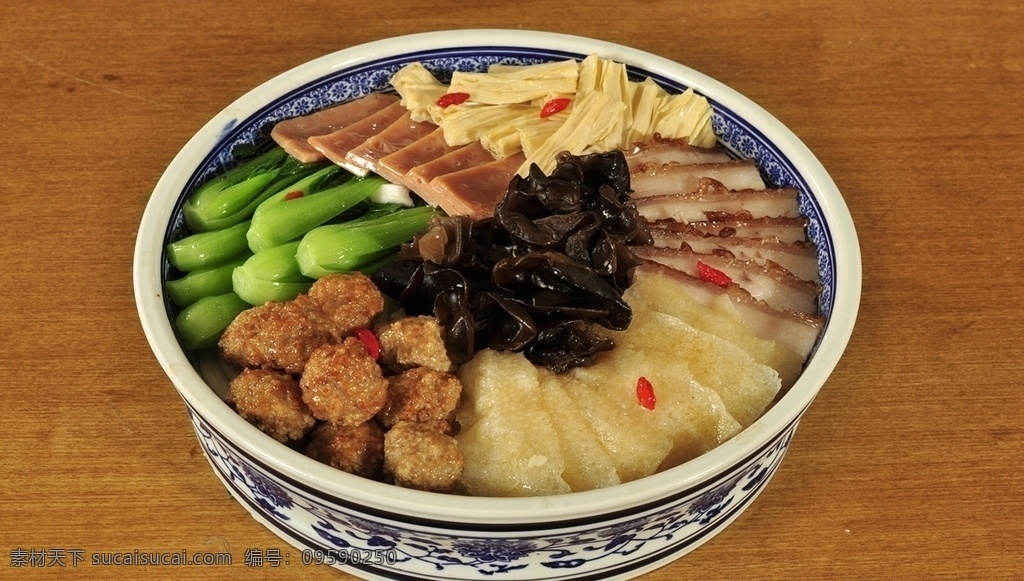 关中烩三鲜 烩菜 炖菜 烩三鲜 烧三鲜 大烩菜 老陕菜 烧三味 三鲜烩菜 老陕烩菜 关中烩菜 关中大烩菜 全家福 丸子烧腐竹 三鲜大烩菜 菜品图 餐饮美食 传统美食