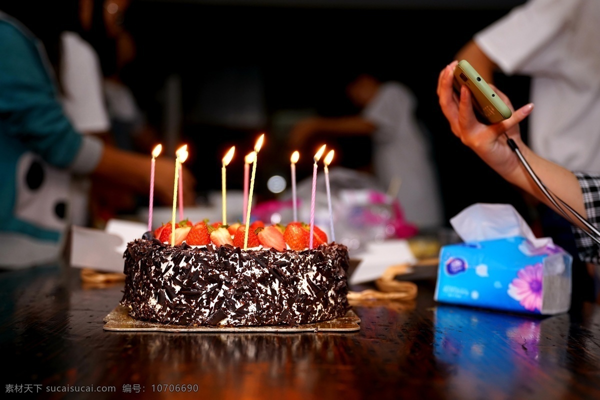 生日蛋糕图片 生日蛋糕 甜品 生日快乐 蜡烛 巧克力 巧克力蛋糕 餐饮美食 传统美食