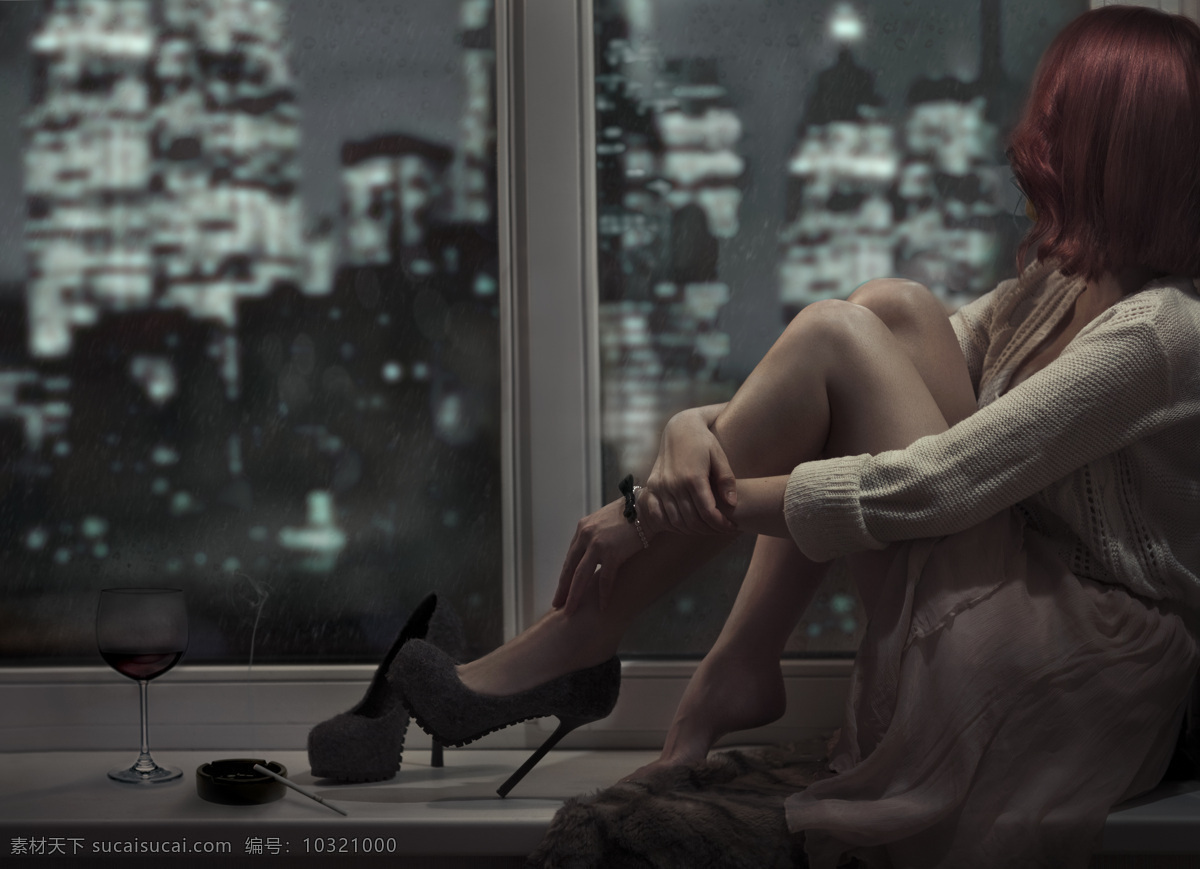 窗台 上 美女 红酒 高脚杯 酒杯 时尚美女 性感美女 美女模特 美女写真 美女摄影 外国女人 美女图片 人物图片