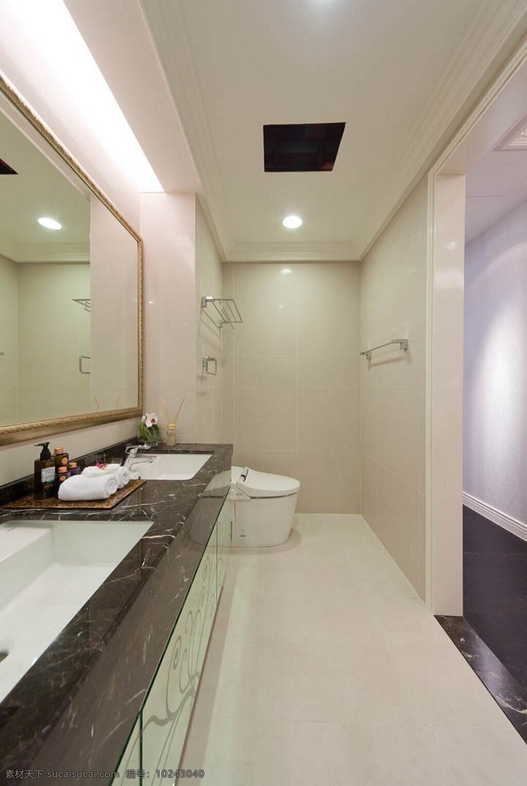 现代 简约 浴室 浅褐色 边框 镜子 室内装修 效果图 浅色地板 瓷砖背景墙 白色地板 深色洗手台
