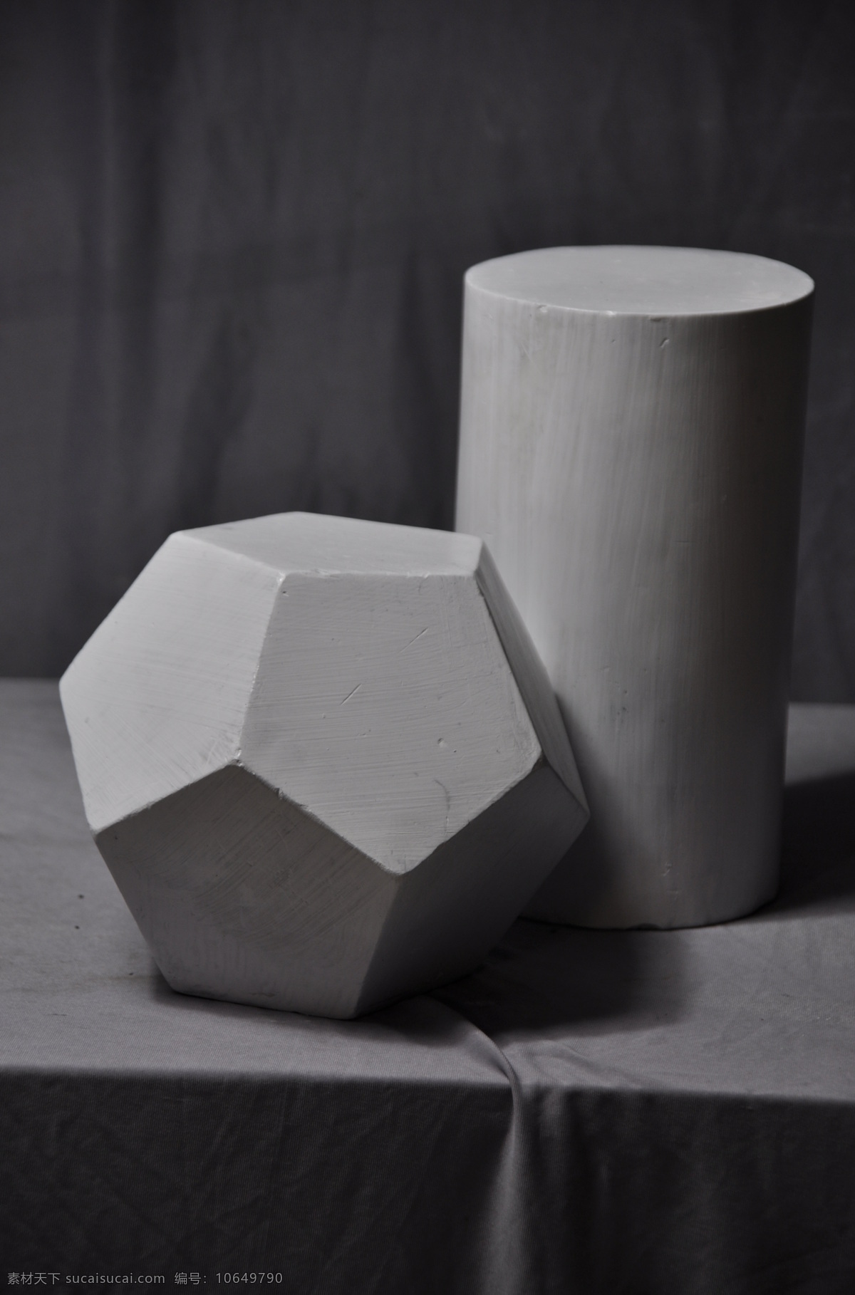 石膏 12面体 圆柱体 几何体 素描 绘画练习 黑白 美术教材 石膏几何体 文化艺术 美术绘画