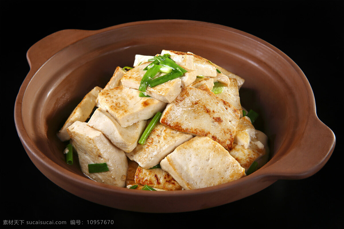信阳炕豆腐 信阳美食 信阳特色菜 特色美食 豆腐 餐饮美食 传统美食