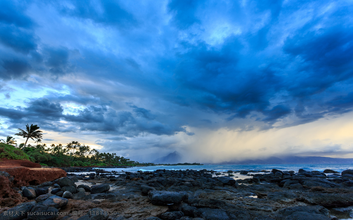 云 乌云 蓝色的云 彩色天空 海边 风雨欲来 大海 风景 美景 大自然 自然景观 自然风景