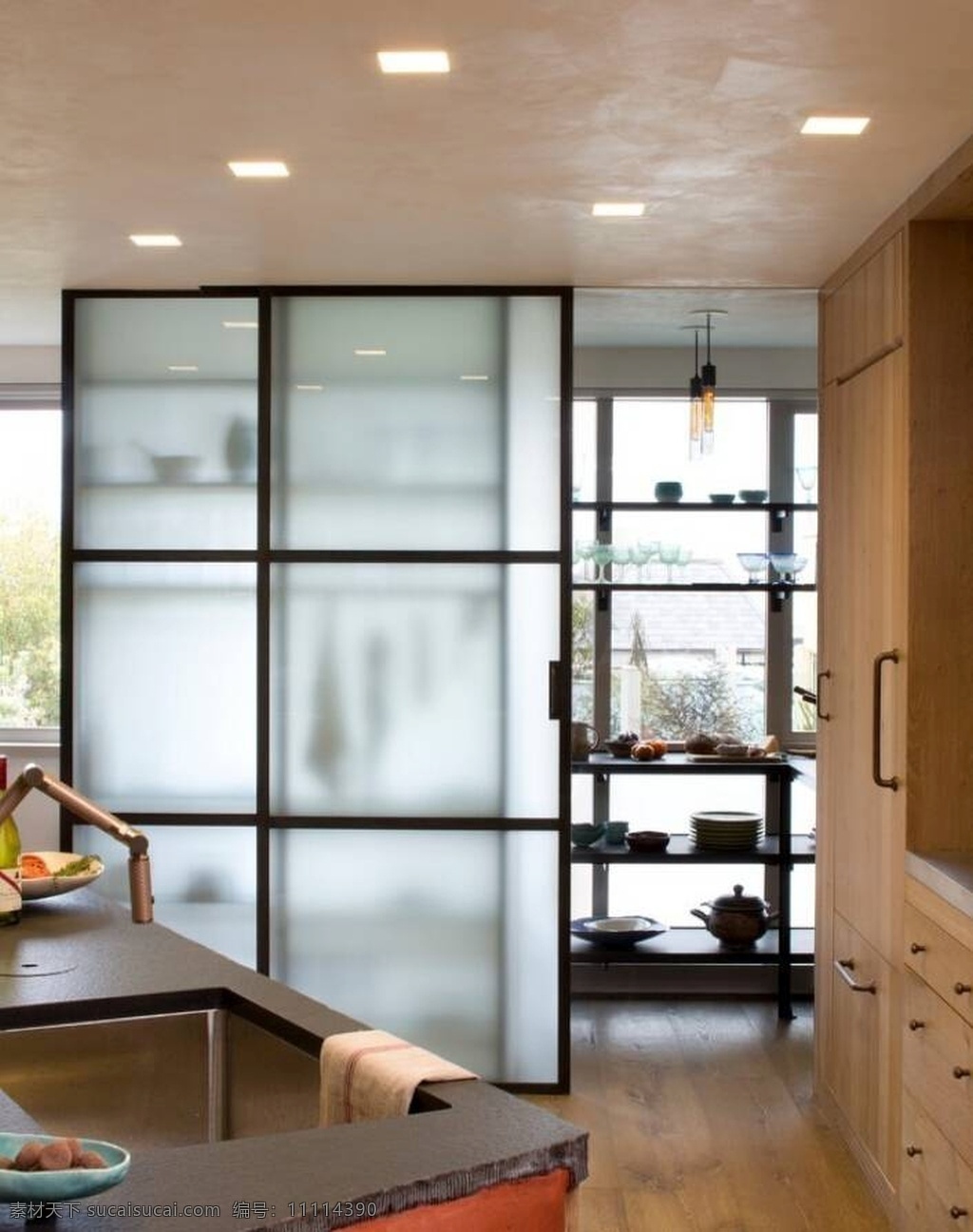 简约 风格 厨房 移门 效果图 现代 玻璃 木色