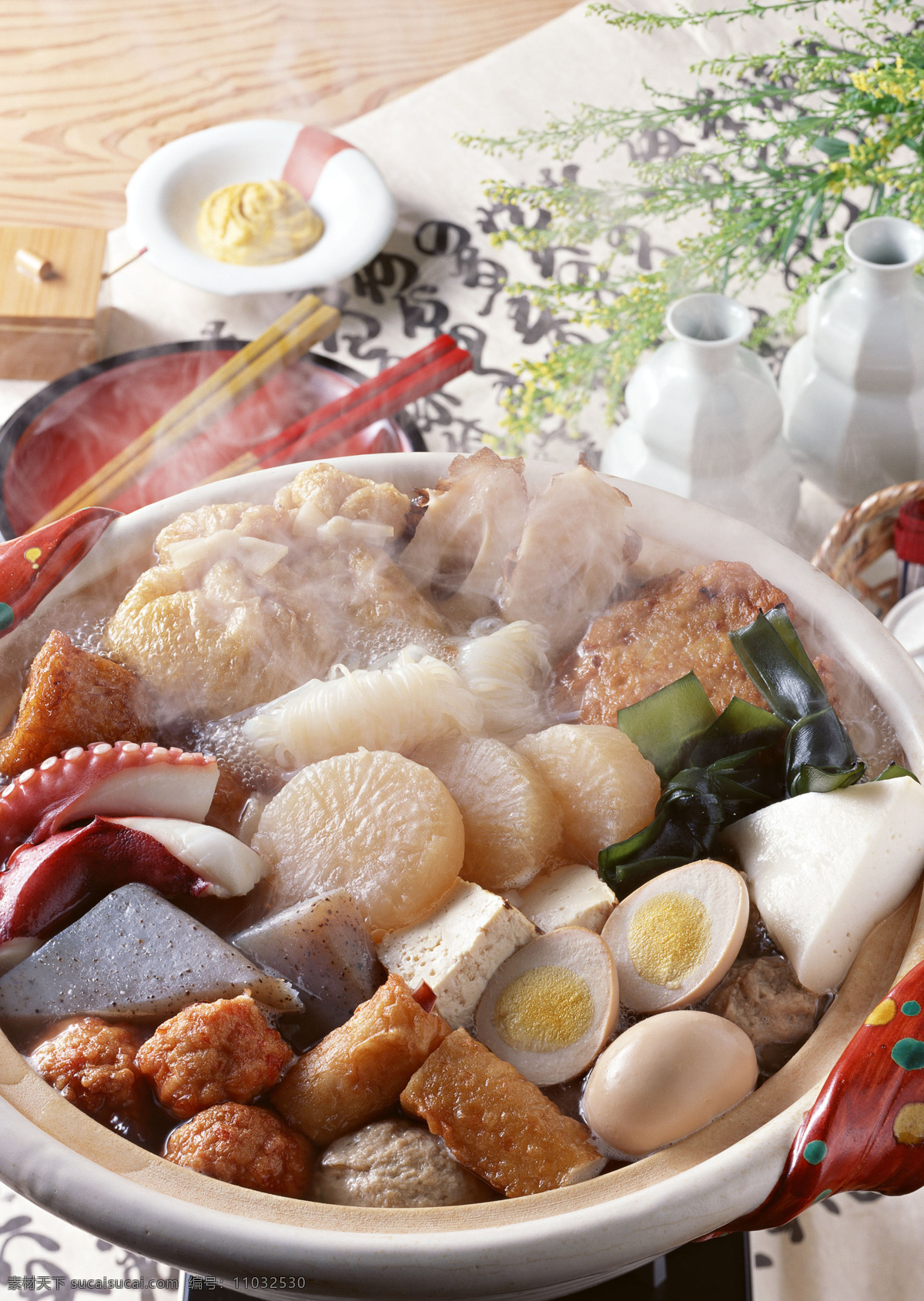 关东煮 鸡蛋 豆腐泡 贡丸 海带 鱿鱼 美食 餐饮美食 传统美食