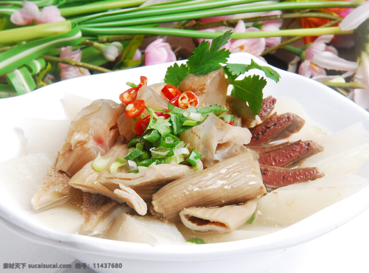 牛腩 萝卜 牛 杂 中西餐 美食 粤式风味 广东地方小食 牛杂萝卜 传统美食 餐饮美食