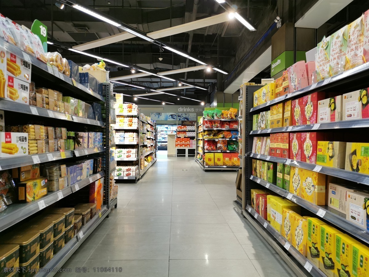 超市货架 超市 进口超市 高端超市 超市货物 大型超市 超市里的饮料 购物 逛街 买东西 生活百科 生活素材