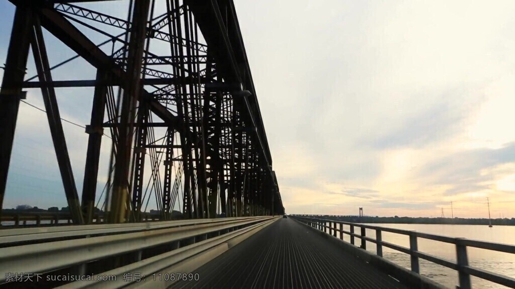 桥 上 高速 行驶 拍摄 视频 桥上视频 行驶拍摄视频 实拍视频 视频素材