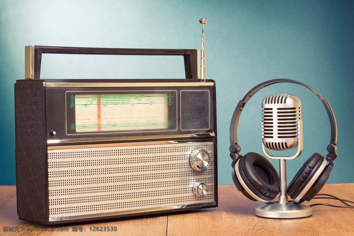 话筒 耳机 收音机 音乐器材 音乐设备 收音机摄影 音乐收听 其他类别 现代科技