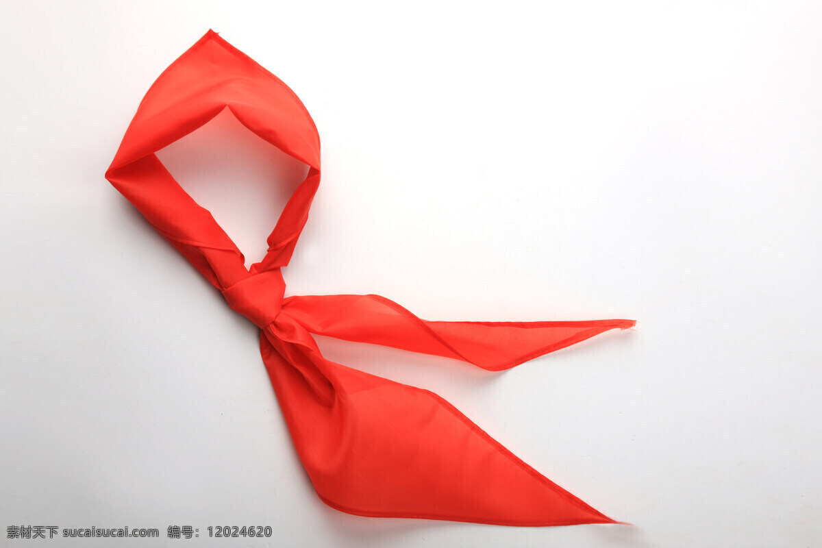 红领巾 炝 旖 硗 计 夭 南 略 白色