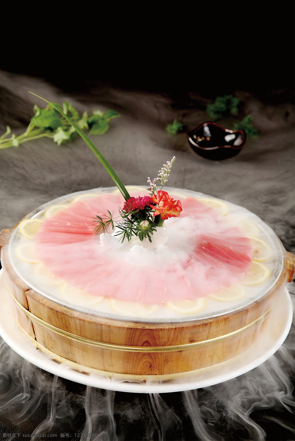 刺身金枪鱼 美食 传统美食 餐饮美食 高清菜谱用图