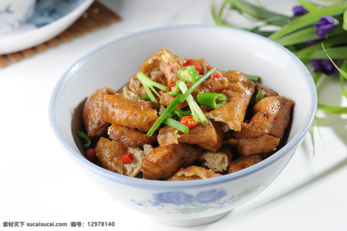 衡东油豆腐 油豆腐 油豆腐炒肉 油豆腐烧肉 香脆油豆腐 菜品图片 餐饮美食 传统美食