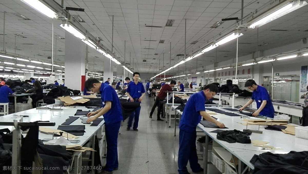 制衣厂 生产 车间 服装厂 生产一线 制造业 工人 2016 无锡 江阴 现代科技 工业生产