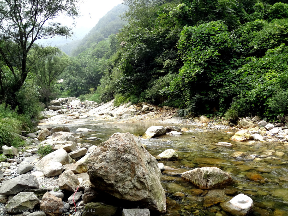 山间溪水 石头 大山 溪水 激流 山间激流 秦岭山水 风景 自然风景 自然景观