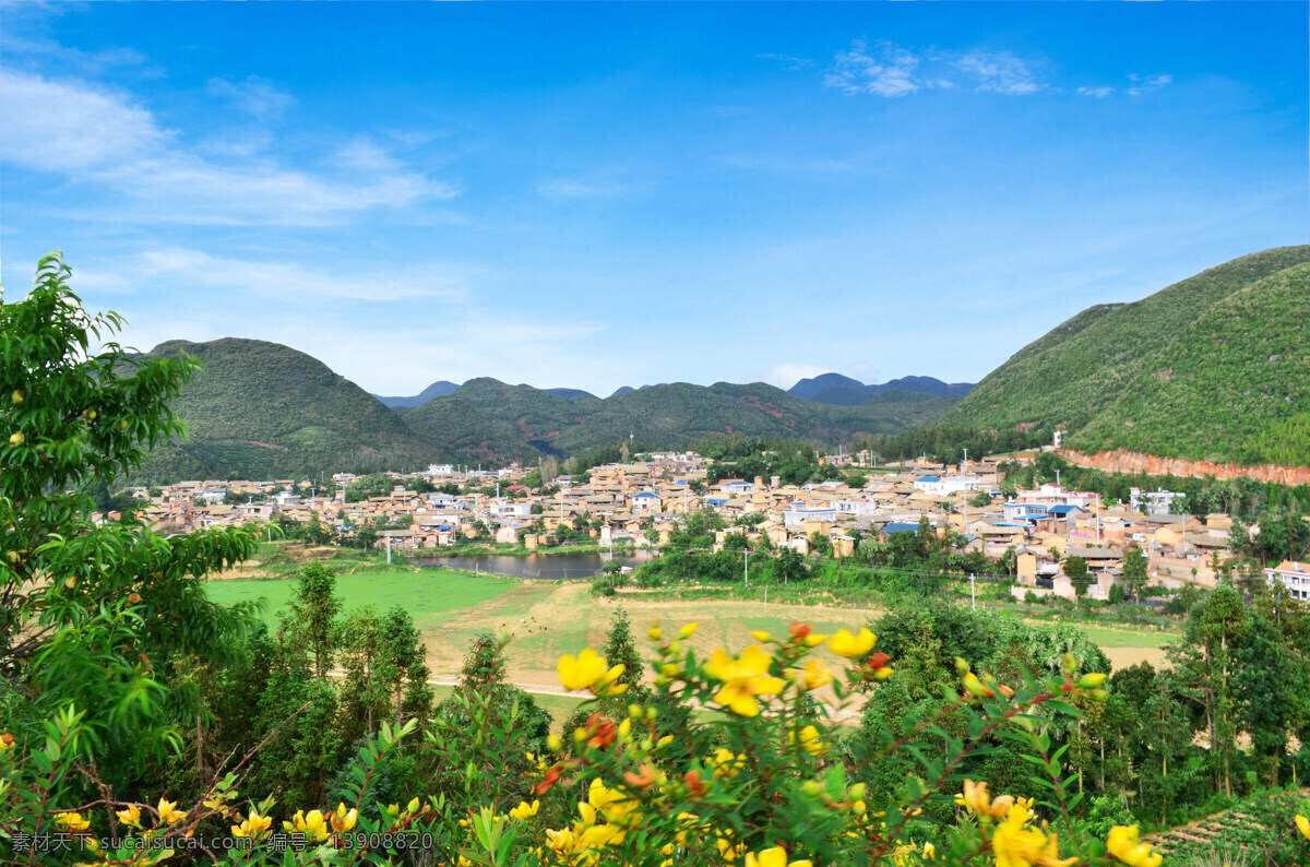 乡村 夏天 蓝天 草地 山脉 青山绿水 旅游摄影 人文景观