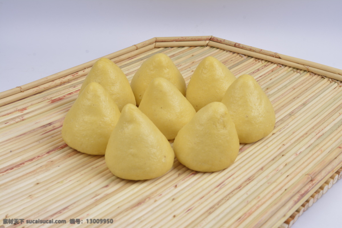窝窝头 农家窝窝头 五谷杂粮 杂粮窝窝头 粗粮窝窝头 摄影图 餐饮美食 传统美食 生活百科 生活素材