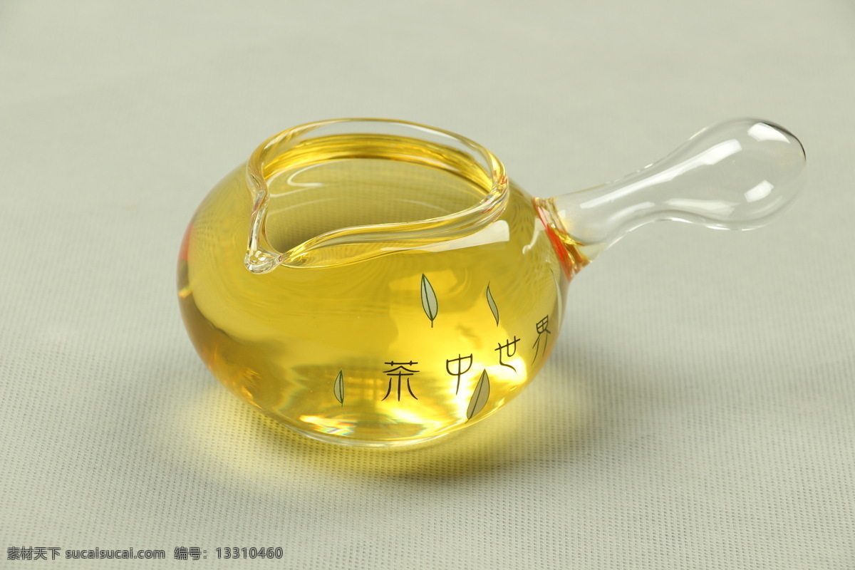 台湾乌龙茶汤 台湾乌龙茶 大禹岭茶 梨山茶 阿里山茶 清香茶汤 高清茶图 玻璃茶具 茶文化 茶意境 餐饮美食 饮料酒水