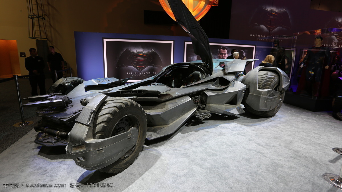 蝙蝠侠 大战 超人 蝙蝠车 跑车 越野车 大战蝙蝠侠 大战超人 豪车 豪华车 电影 战车 现代科技 交通工具