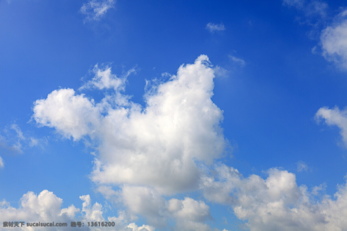 蓝天白云 天气好 蔚蓝 风景 天空 自然 自然景观 自然风景 通透 室外 清晰 户外 壁纸 湛蓝 变幻莫测 风云 好天气