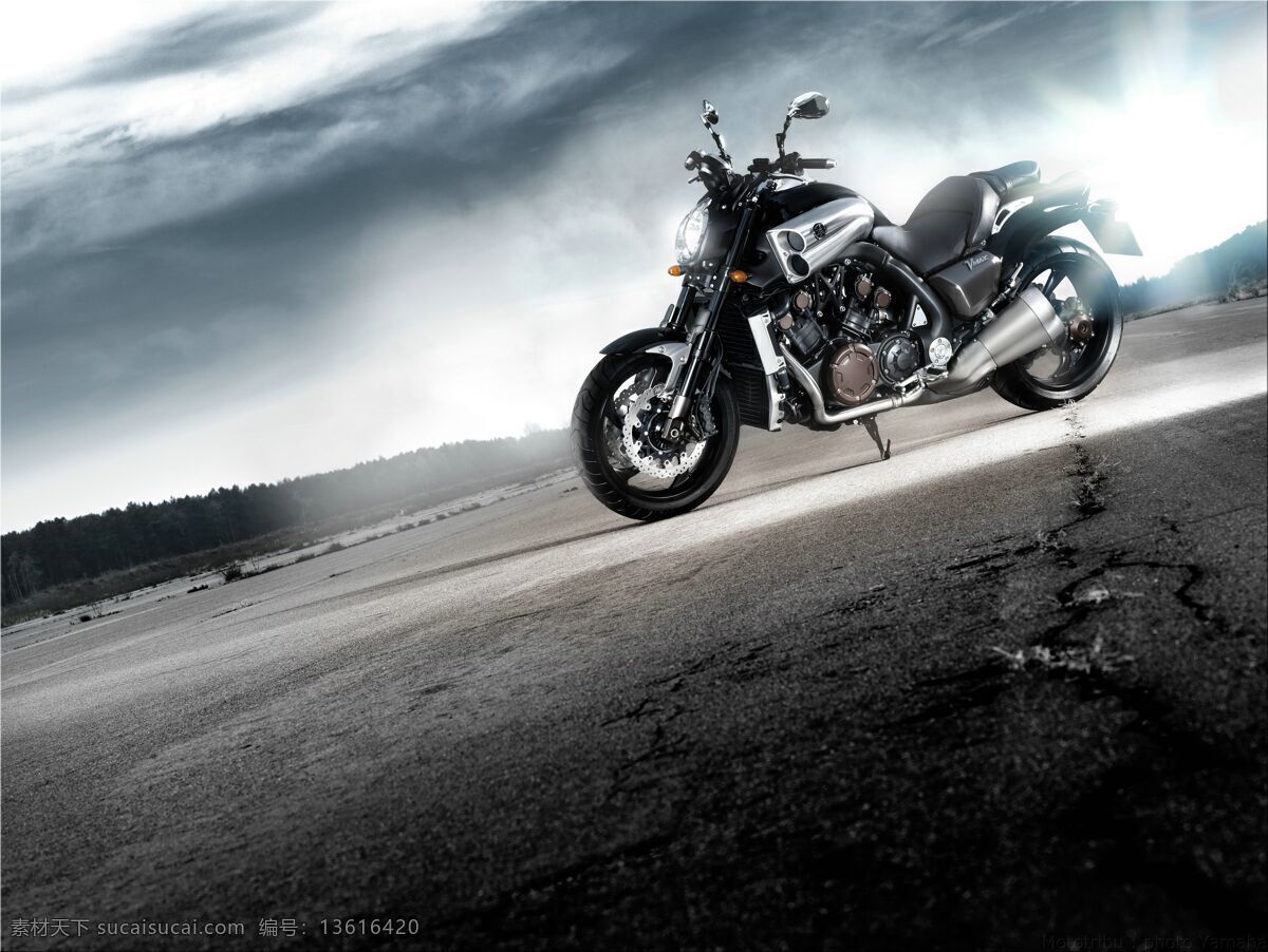 2009 雅马哈 vmax yamaha v max 摩托车 机车 电单车 街车 大魔鬼 现代科技 交通工具 摄影图库