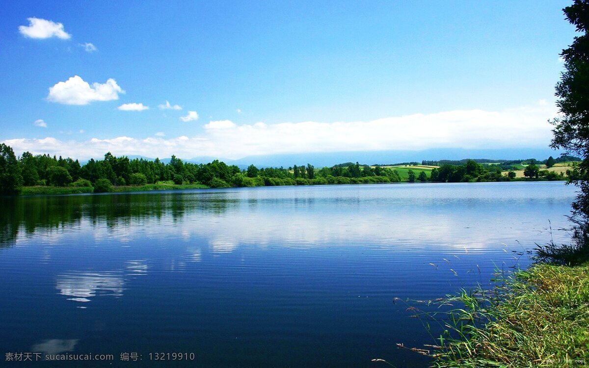 河流 自然风景 风景 自然 瀑布 湖 美丽湖泊 镜面 风光 自然风光 旅游风光 蓝天 白云 山水风光 自然景观 山水风景 山水