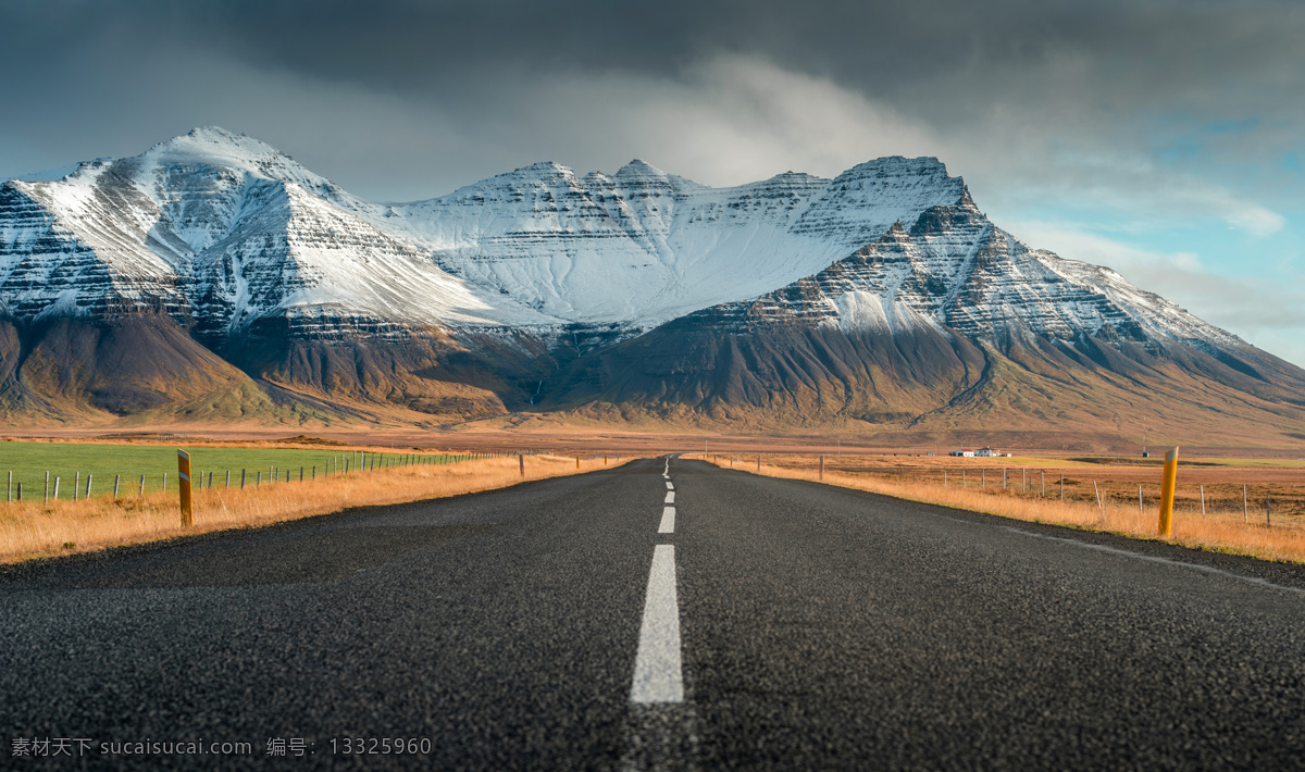 美丽 雪山 景色 公路 道路 护栏 自然景观 自然风景