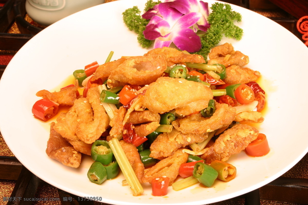 干煸肥肠 诱人美食 家常菜 中国美食 美食图片 传统美食 炖品汤羹 餐饮美食 生活百科 食品 菜肴 菜 食物 美食