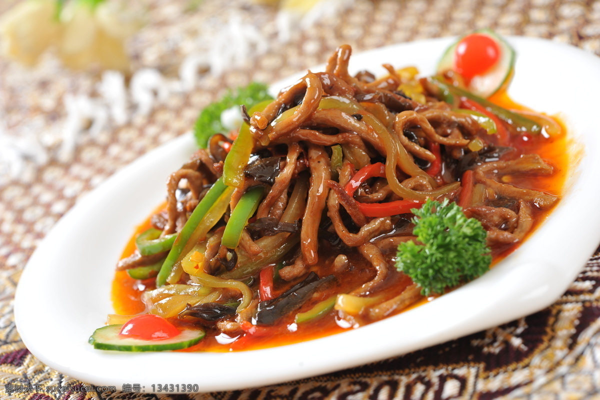 鱼香肉丝 鱼香 肉丝 热菜 炒菜 东北菜 传统美食 餐饮美食 高清菜谱用图