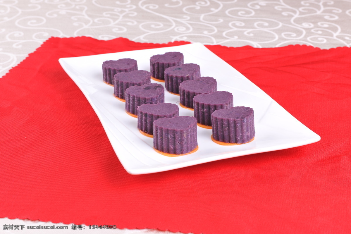 心连心 甜品 凉菜 紫薯 心形 拼盘 餐饮美食 传统美食