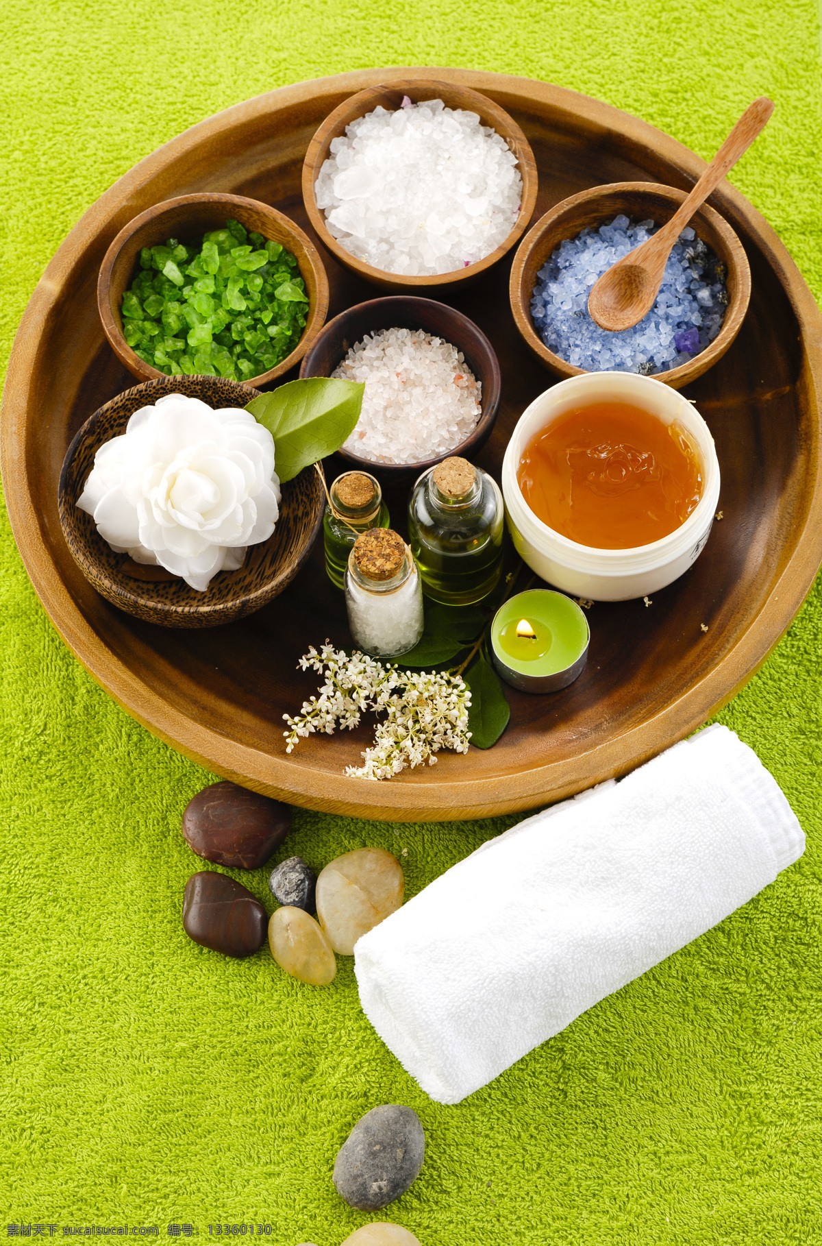 spa 护肤用品 绿色 毛巾 鹅卵石 护肤 美体 精油 生活用品 生活百科