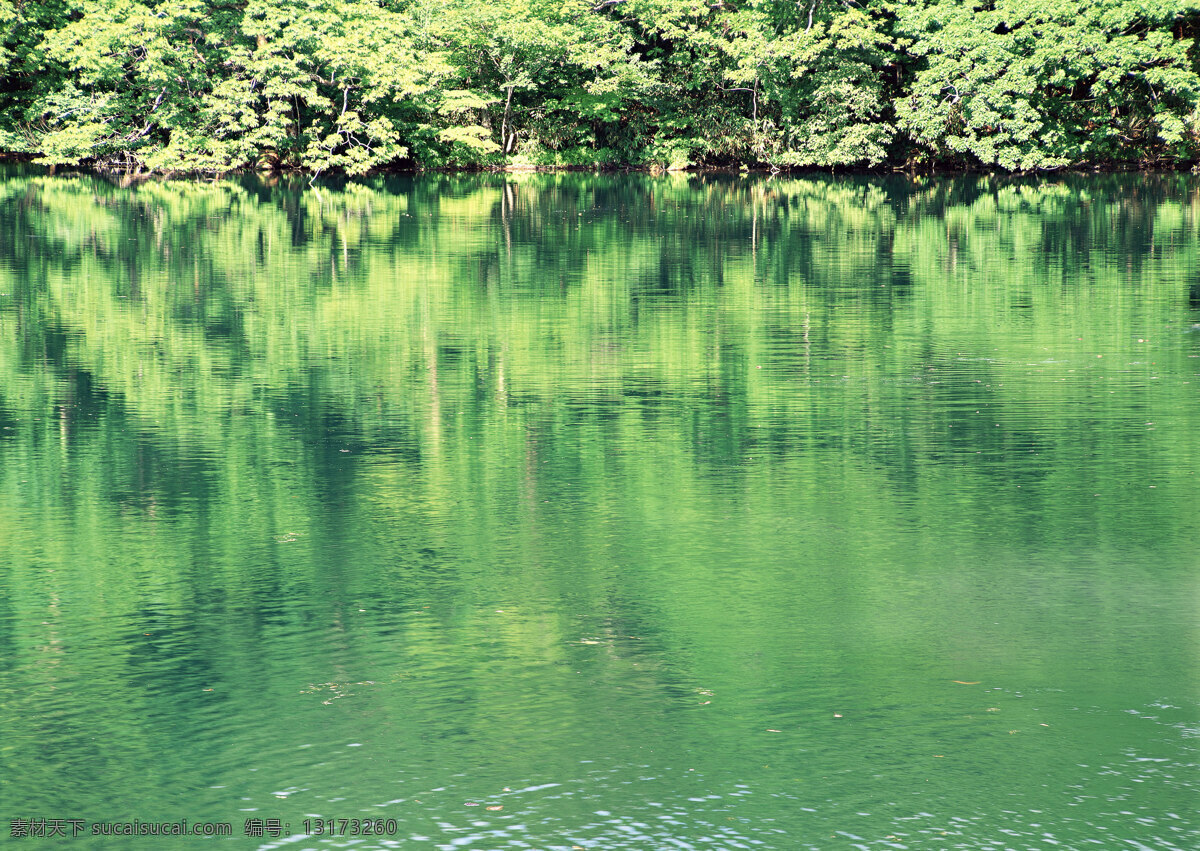 平静 湖面 高清图片下载 河流 河水 风景 生活 旅游餐饮