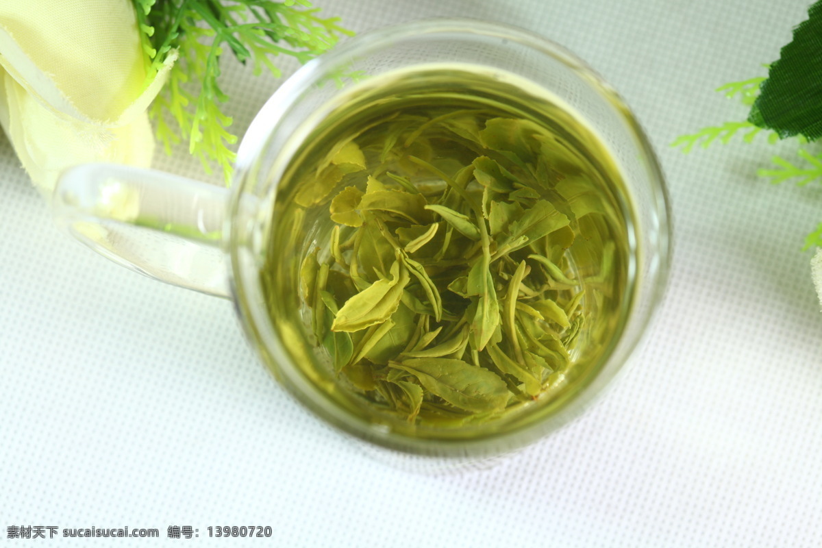 绿茶 茶汤意境图 干 茶 茶汤 意境 图 图片素材下载 干茶 红茶 普洱 铁观音 茶杯 玻璃杯 饮料酒水 餐饮美食