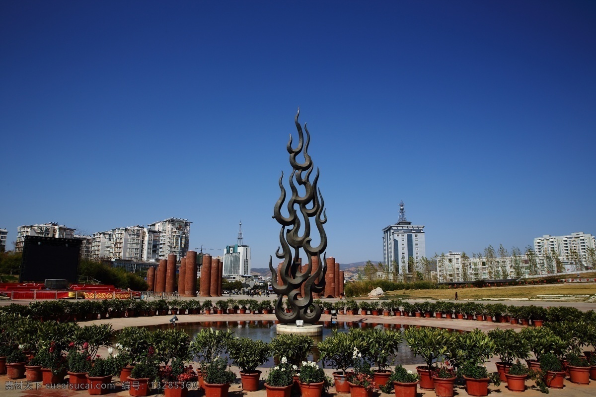 火把广场 西昌火把广场 西昌 城市广场 彝族 火把节 狂欢 海洋 广场 广场雕刻 雕刻 石雕 国内旅游 旅游摄影 建筑摄影 建筑园林