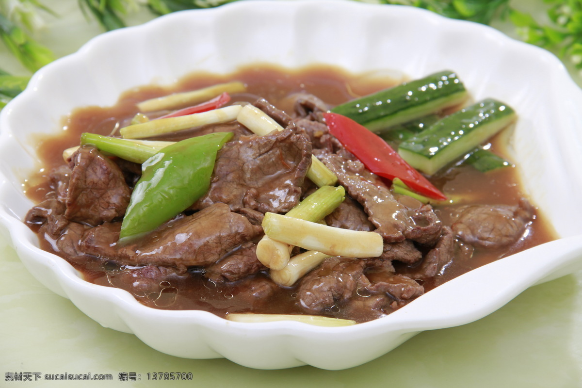 水煮牛肉 香辣牛肉 牛肉 美味牛肉 牛肉火锅 湘川菜 青椒牛肉 餐饮美食 传统美食