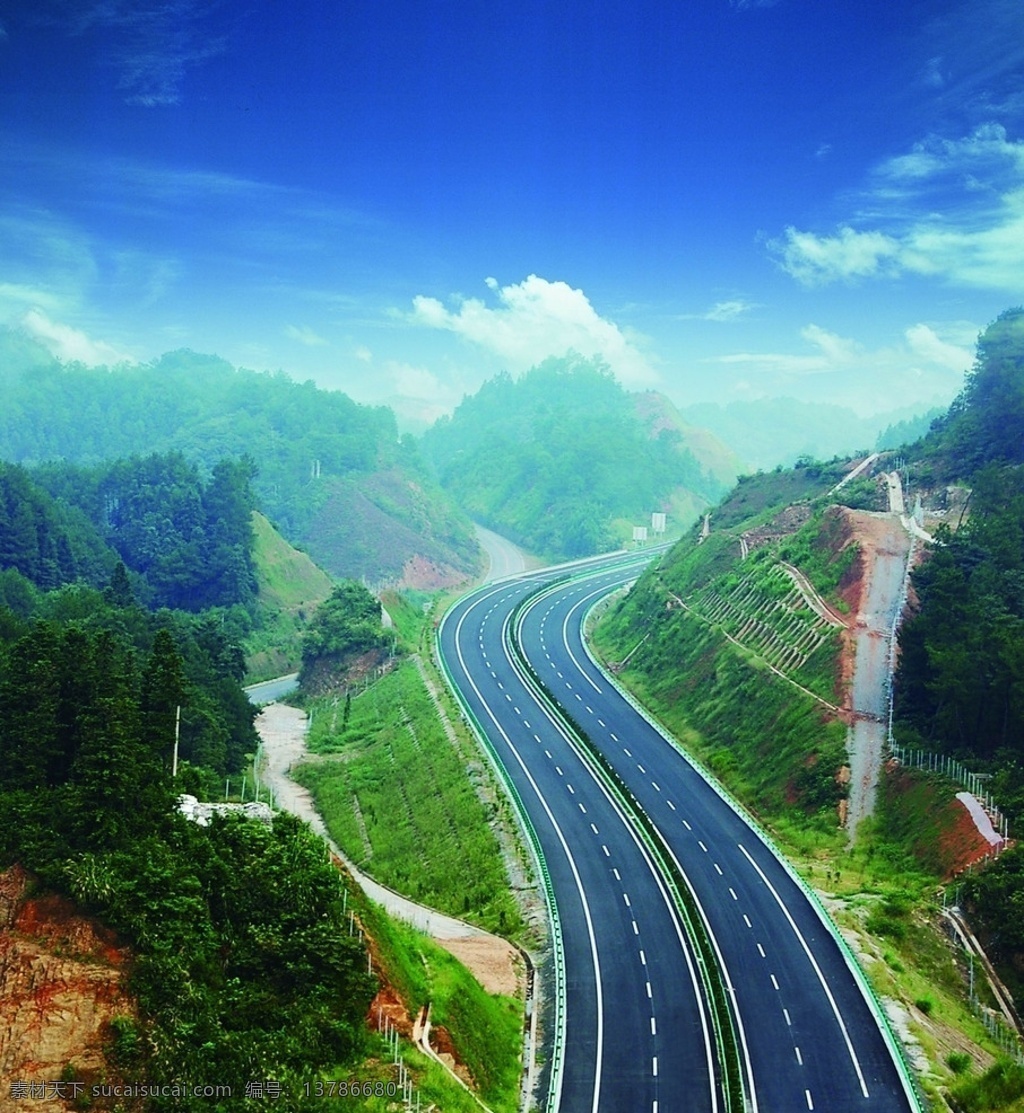 铜 黄 高速公路 风景 铜黄高速 开山劈路 青山如黛 公路蜿蜒 蓝天白云 国内旅游 旅游摄影