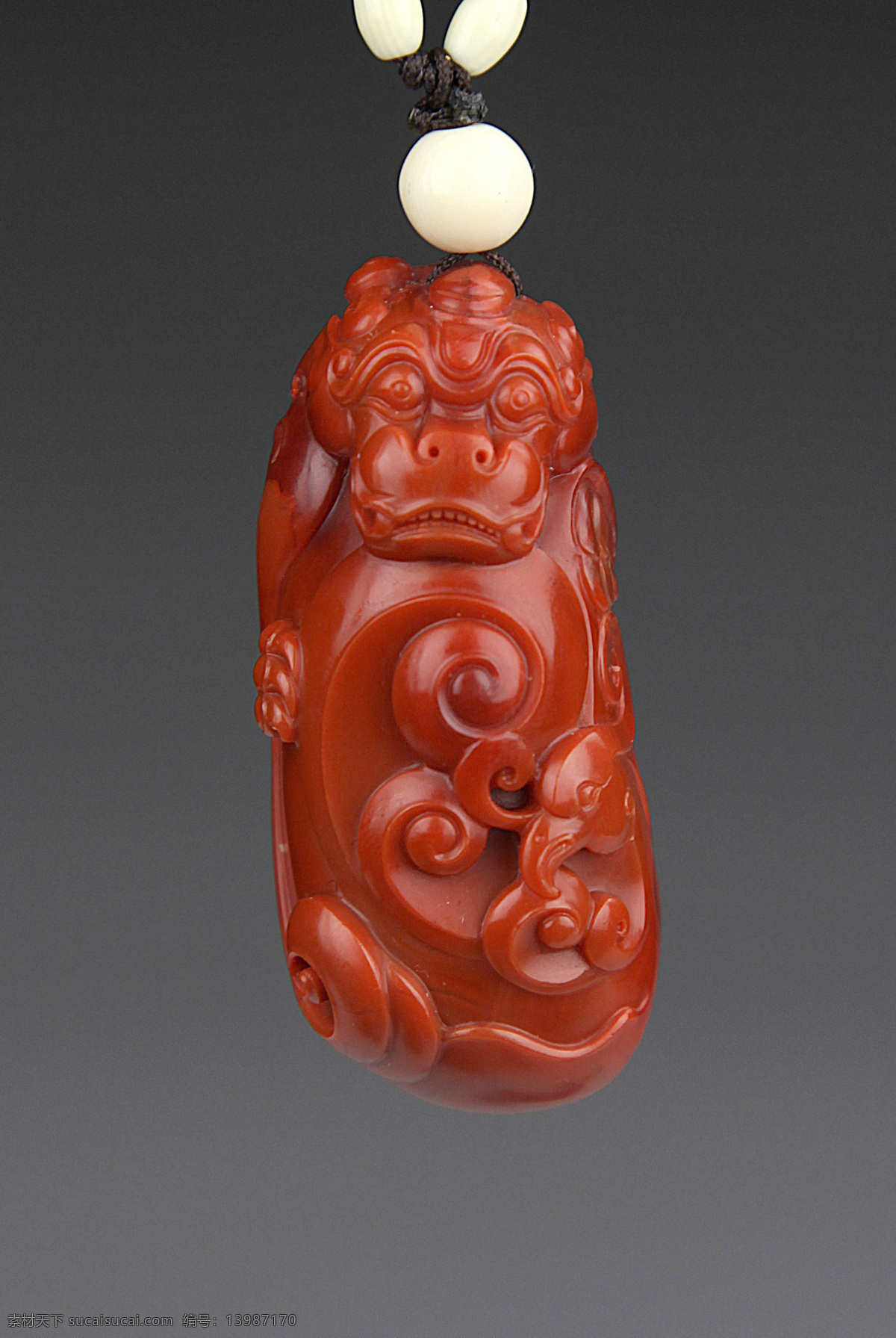 玉石 玉器 雕像 精雕细琢 工艺品 艺术品 收藏品 古玩玉器 财运 传统文化 文化艺术