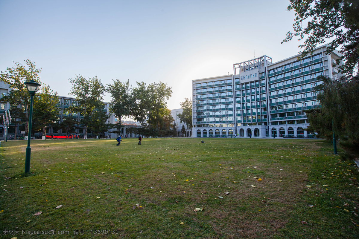 中国人民大学 北京 建筑 绿树 蓝天 绿草地 高等学府 旅游 建筑摄影 建筑园林 国内旅游 旅游摄影