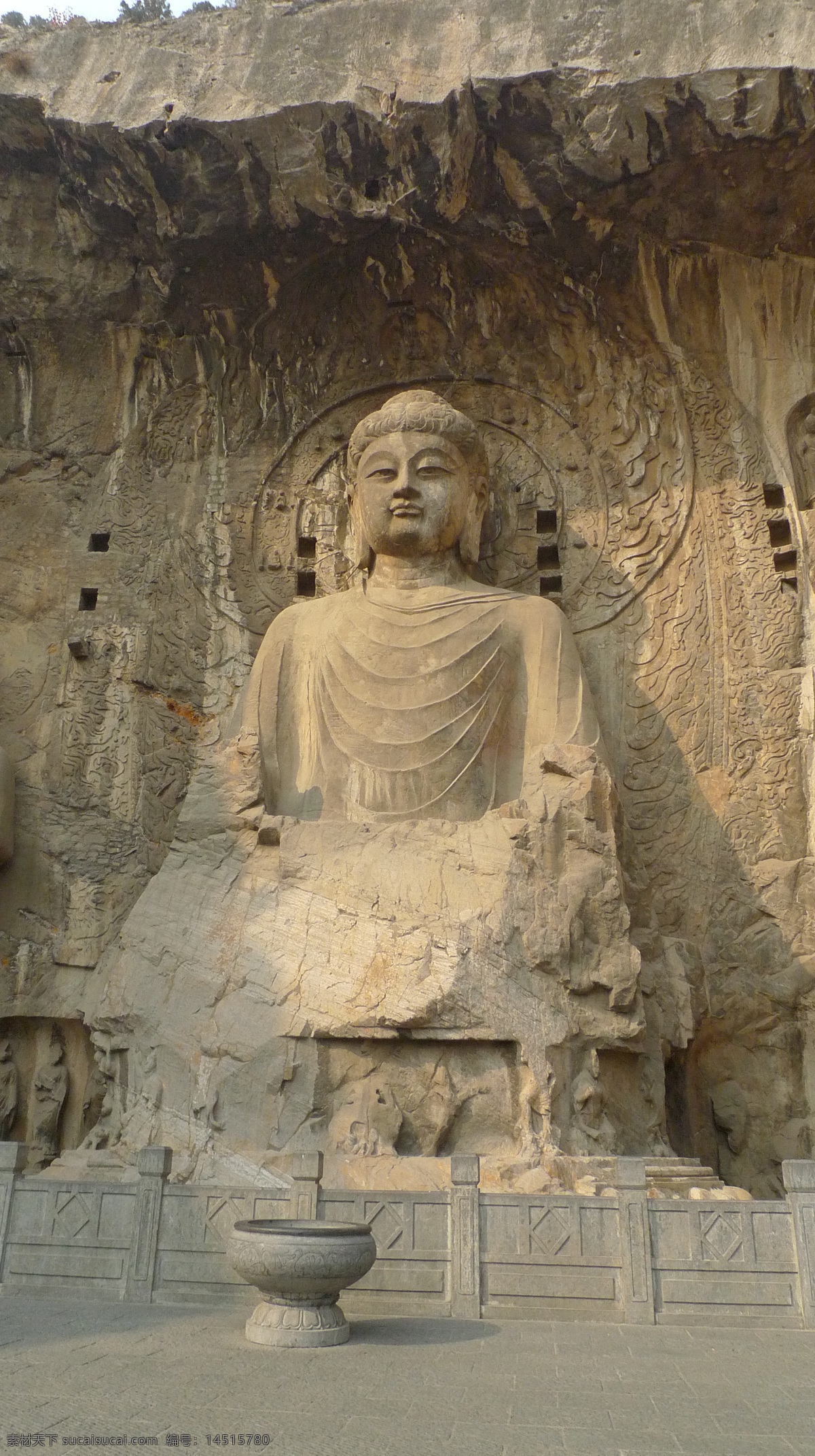 龙门石窟 卢 舍 佛 洛阳 佛教 石像 旅游 宗教信仰 文化艺术