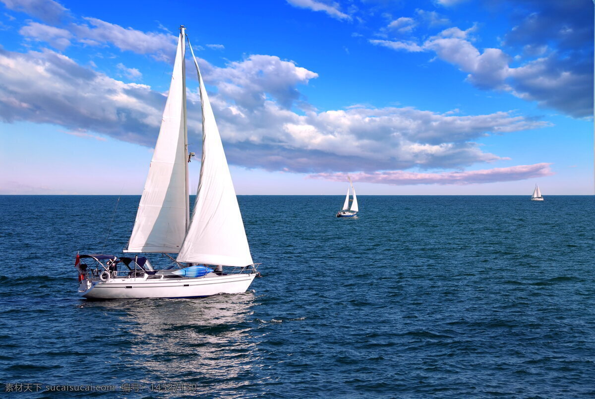 蓝天 下 海上 帆船 风景 高清 游艇 白帆 帆 双体帆船 船只
