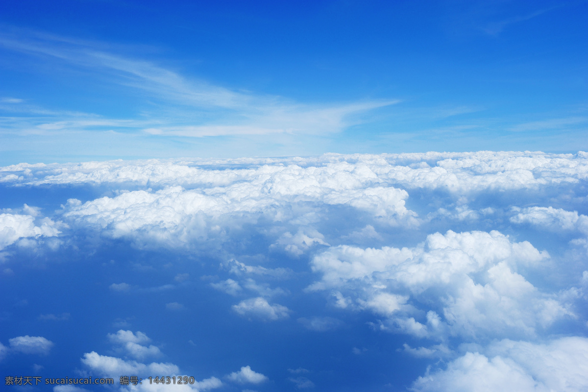 天空 里 白云 蓝天 云朵 天空云彩 天空图片 风景图片