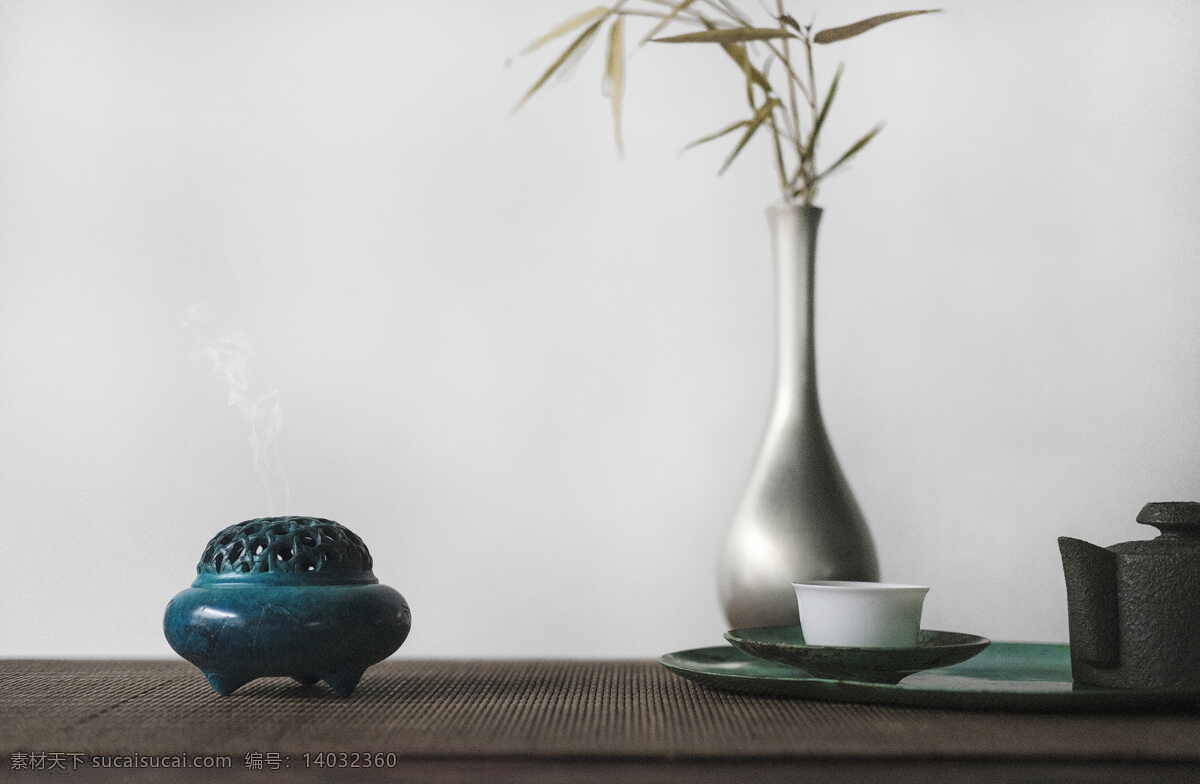香薰传统摆设 植物 花瓶 桌子 传统 杯子 青铜 东方 茶杯 室内装饰 中国风 cc0 公共领域 大图 建筑园林 室内摄影