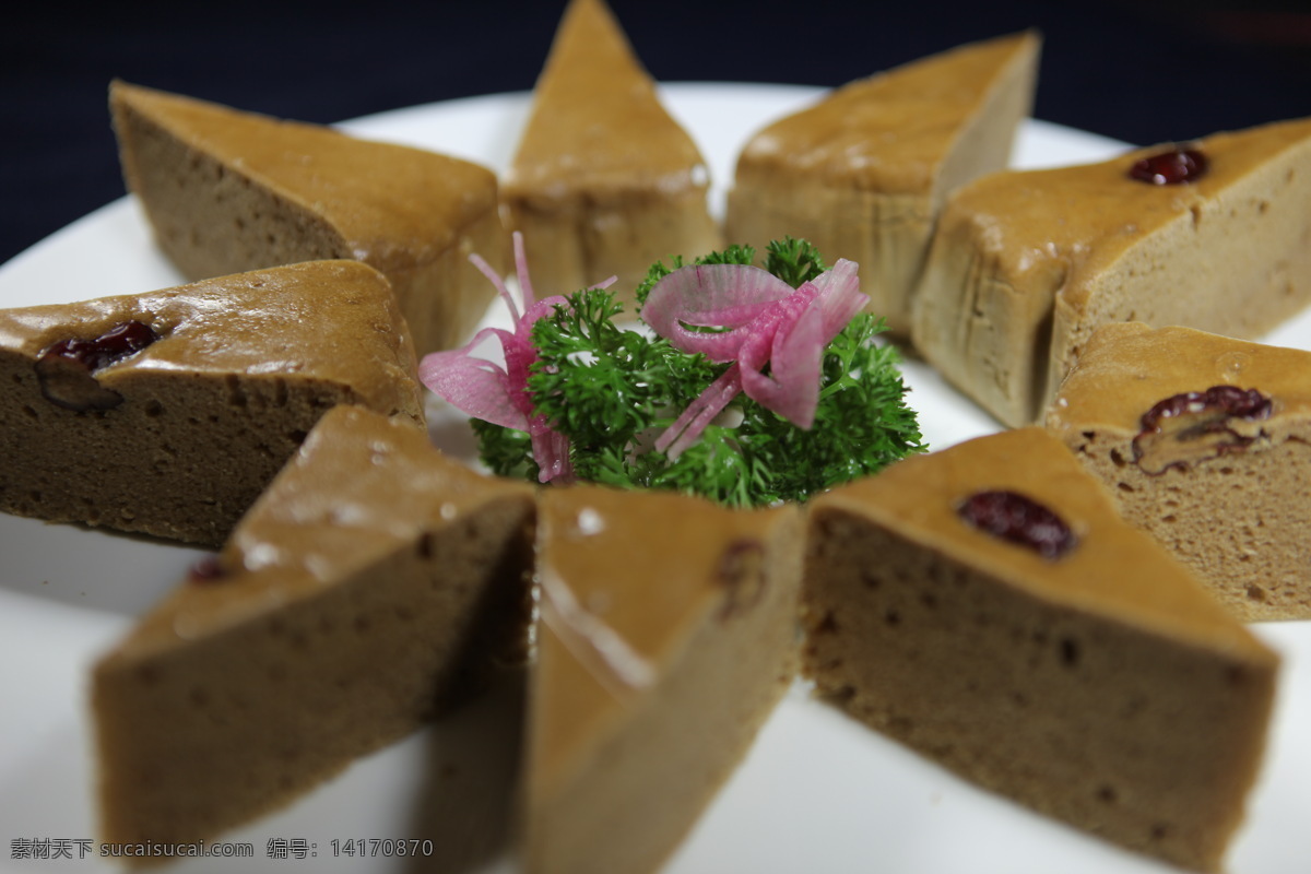 枣泥发糕 发糕 枣泥 美食 粗粮 主食 菜品 餐饮美食 传统美食