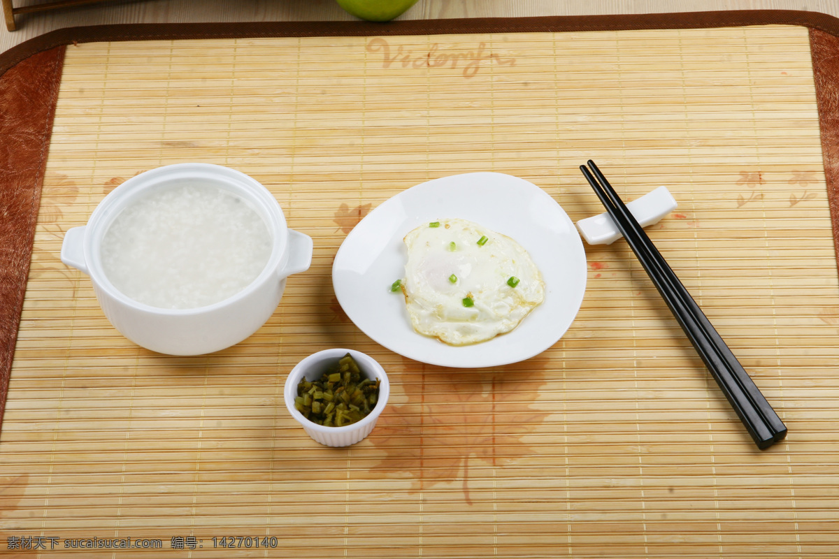 餐饮美食 餐饮摄影 传统美食 高清摄影图 荷包蛋 筷子 美食摄影 白粥 荷包蛋套餐 小菜 中国传统美食 竹子碗垫 psd源文件 餐饮素材