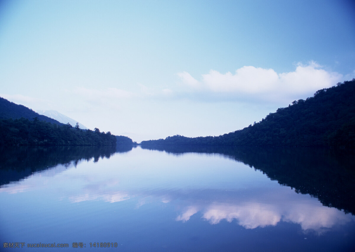 湖泊 美景 美丽风景 风光 景色 湖水 倒影 自然景观 山水风景 四季风景 风景图片